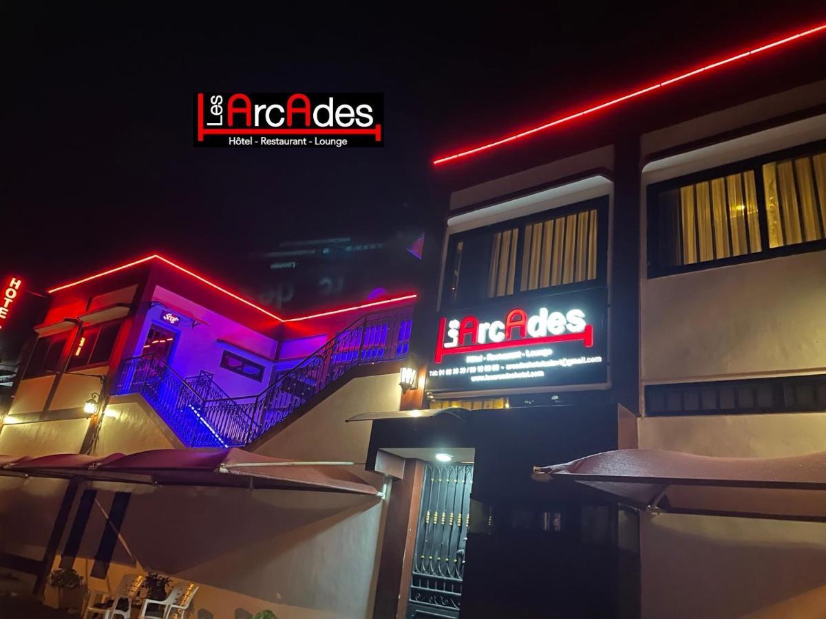 Hotel Les Arcades Cotonou Exterior photo